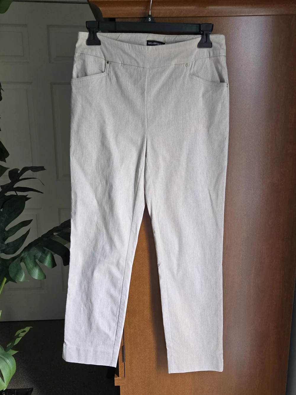 Hillary Radley Cream Cropped Pull-On Ankle Pants